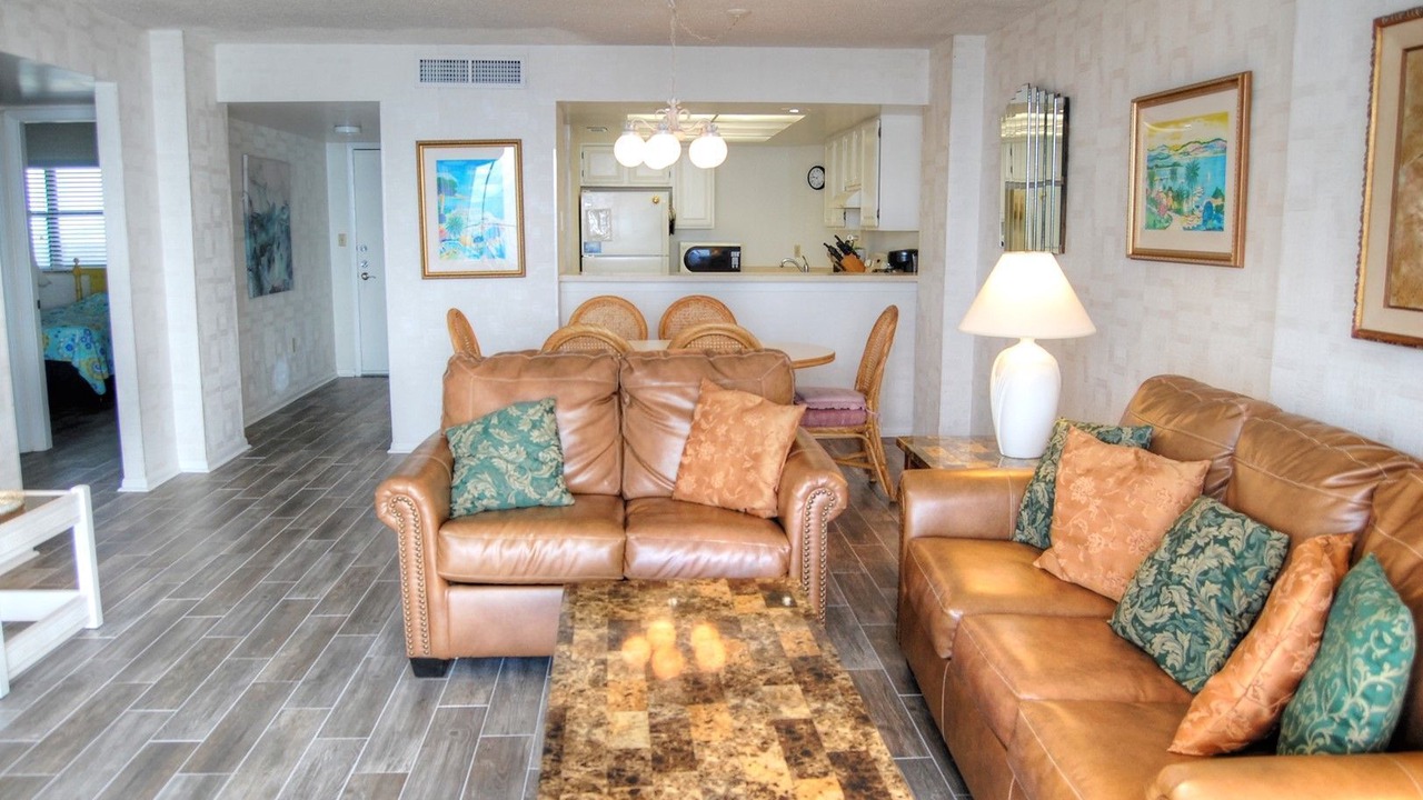 Photo of Bedroom in Arcadian Shores