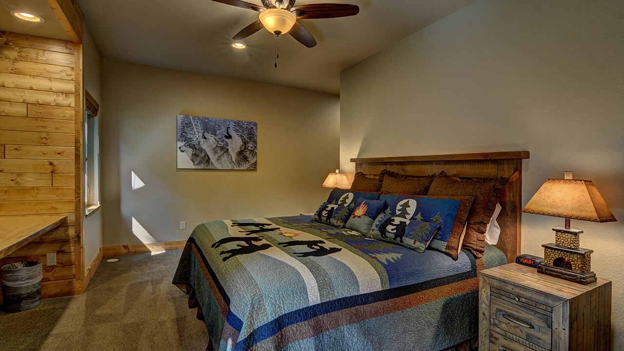Photo of Bedroom in Eagle River