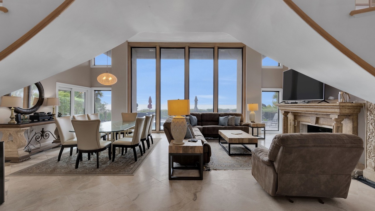 Photo of Livingroom in Palmetto Dunes