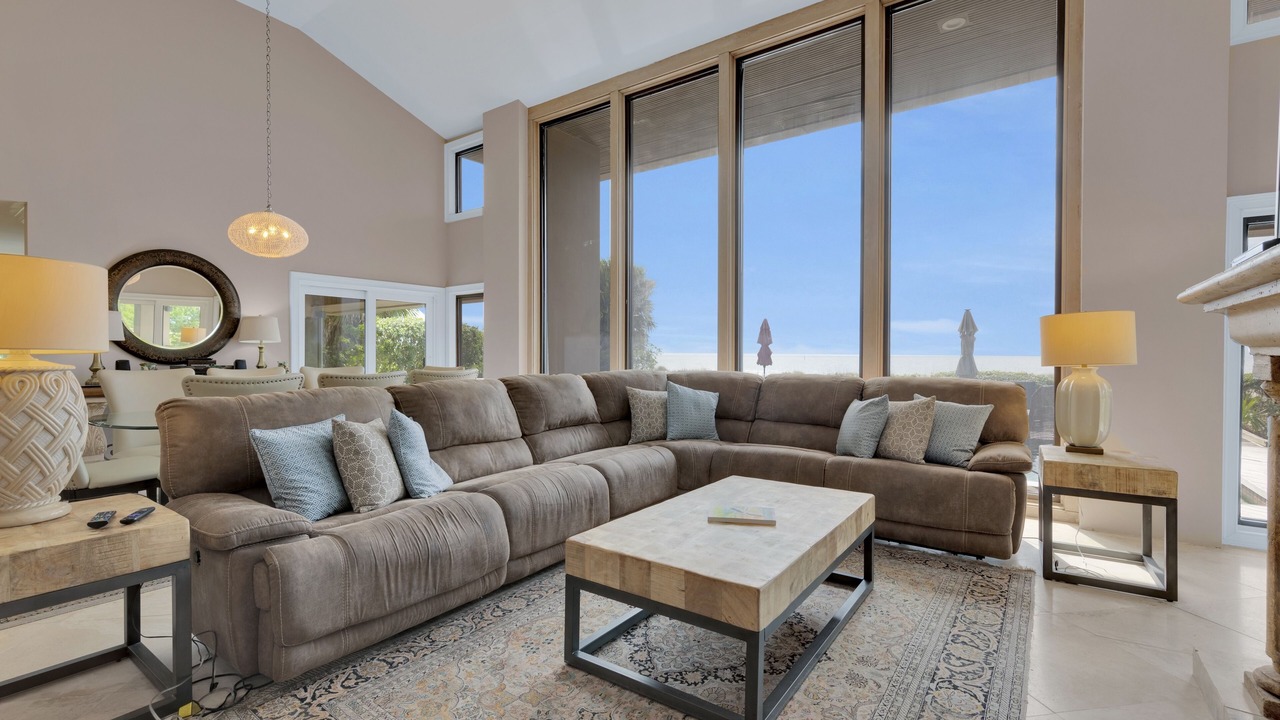 Photo of Livingroom in Palmetto Dunes