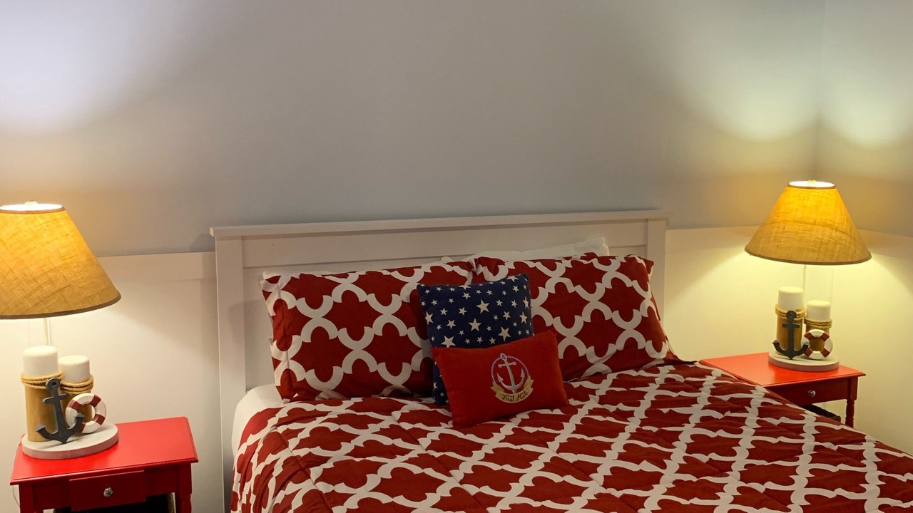 Photo of Bedroom in Elk Rapids