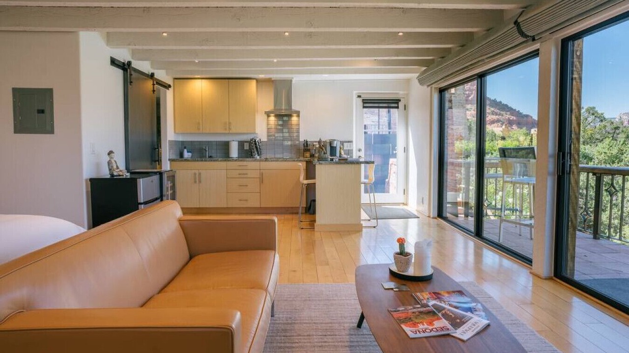 Photo of Livingroom in West Sedona