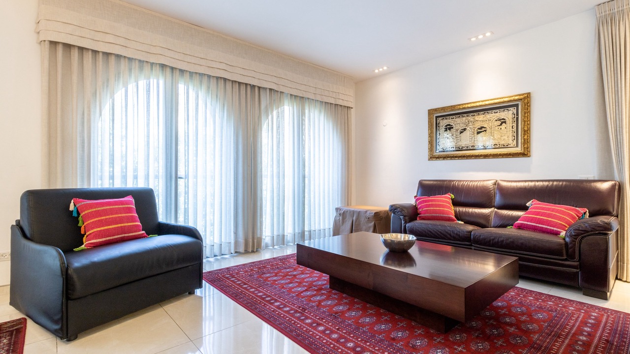 Photo of Bedroom in Jerusalem City Centre
