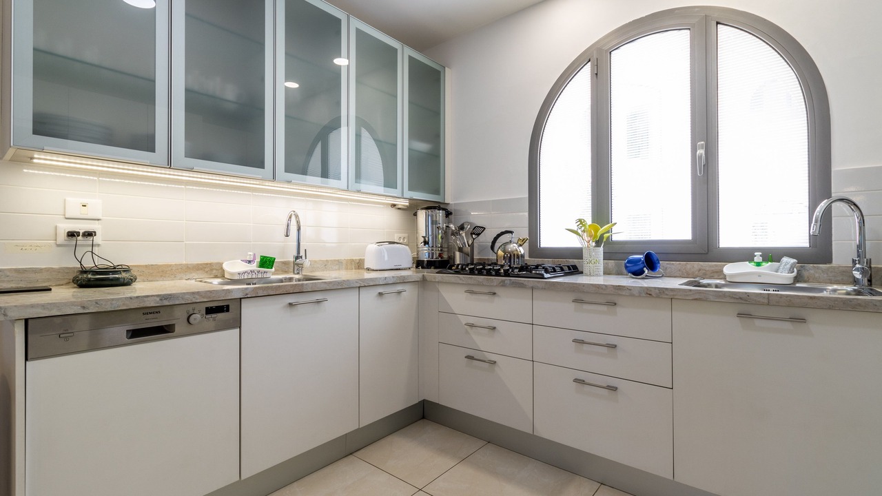 Photo of Kitchen in Jerusalem City Centre