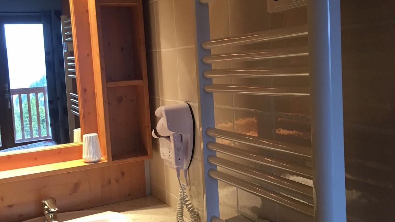 Photo of Bathroom in Arc-2000