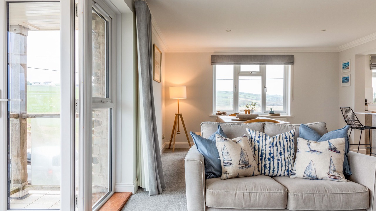Photo of Livingroom in Burgh Island