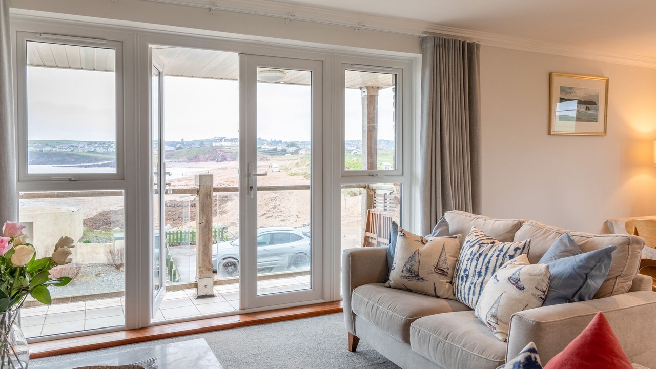Photo of Livingroom in Burgh Island