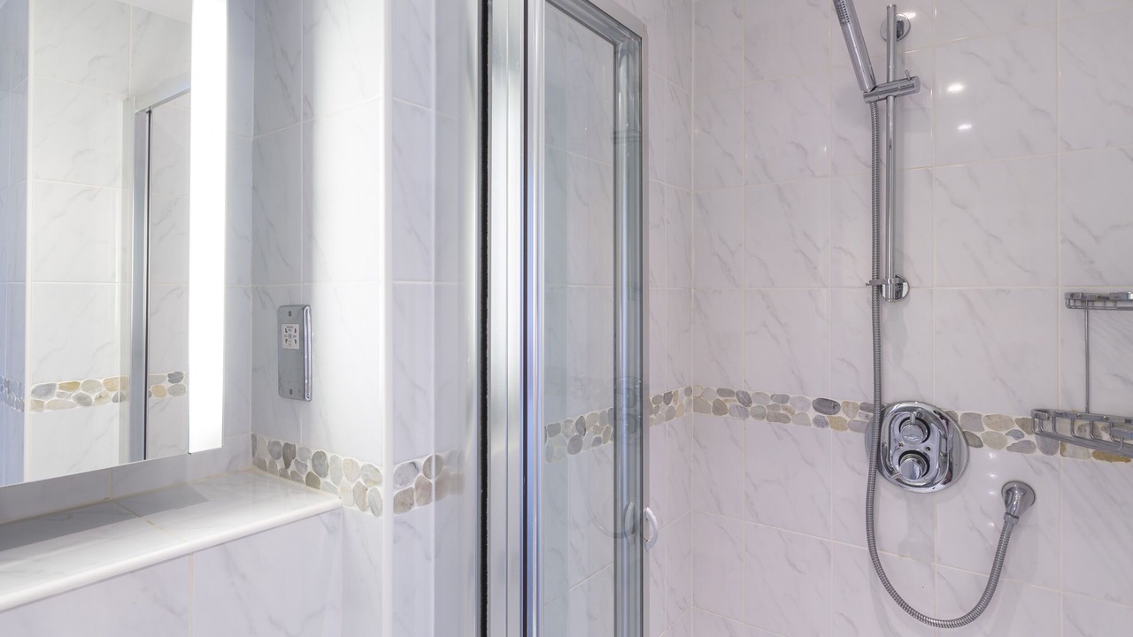 Photo of Bathroom in Burgh Island