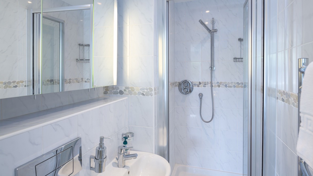 Photo of Bathroom in Burgh Island