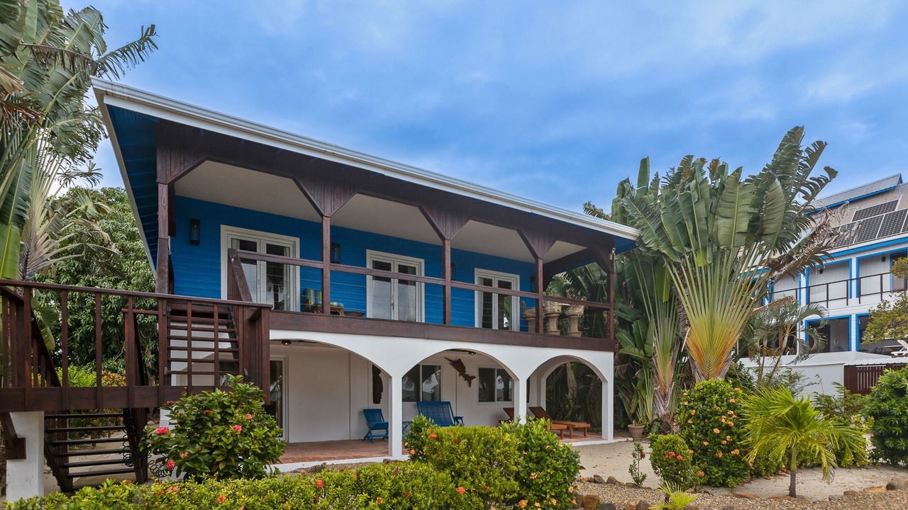 Photo of Others in Caribbean Way