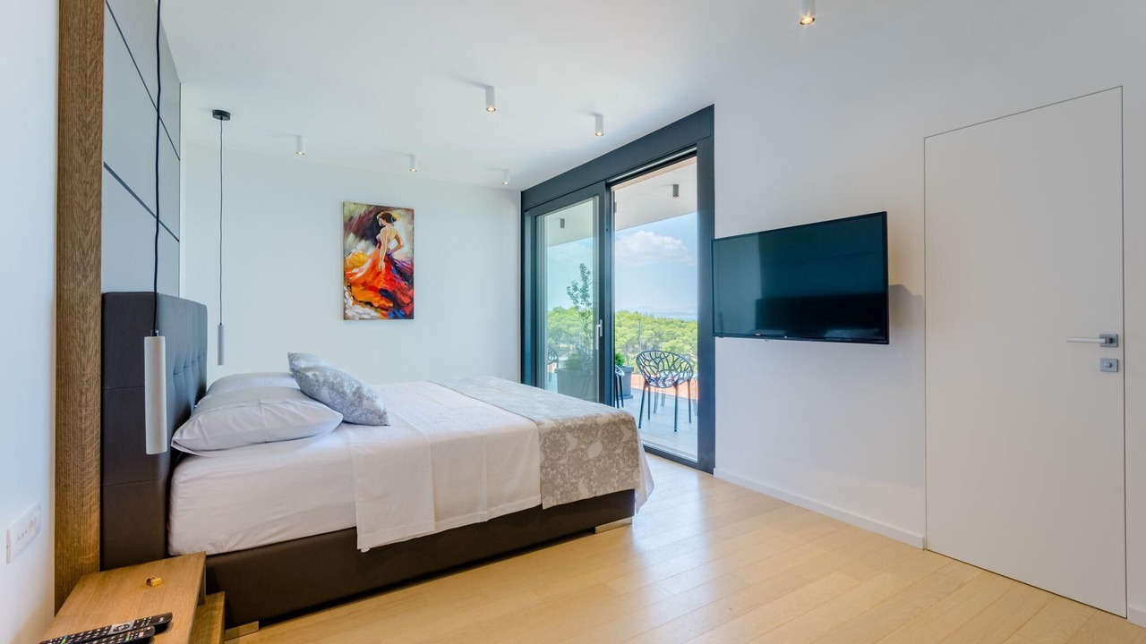 Photo of Bedroom in Sutivan
