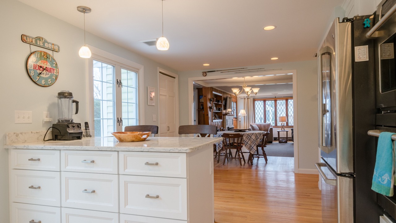 Photo of Kitchen in Popponesset
