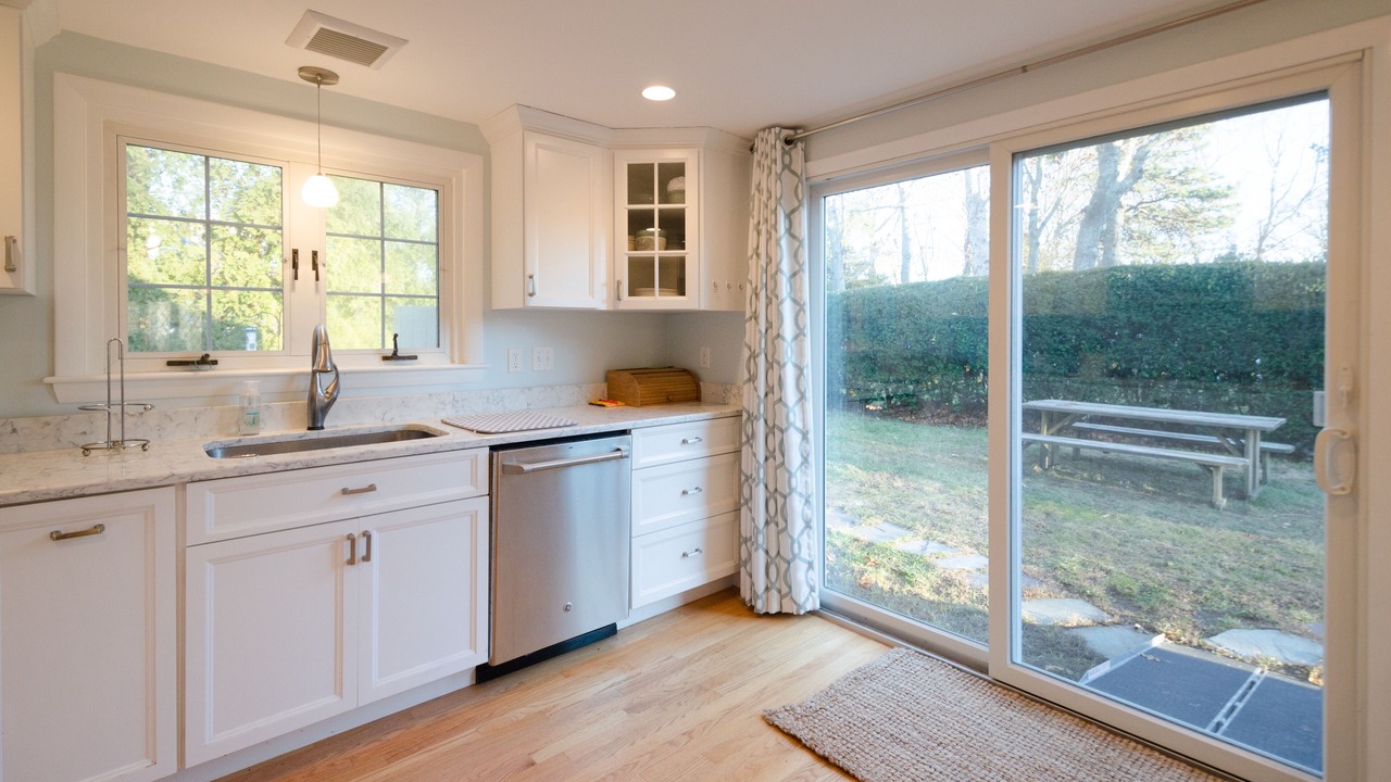 Photo of Kitchen in Popponesset
