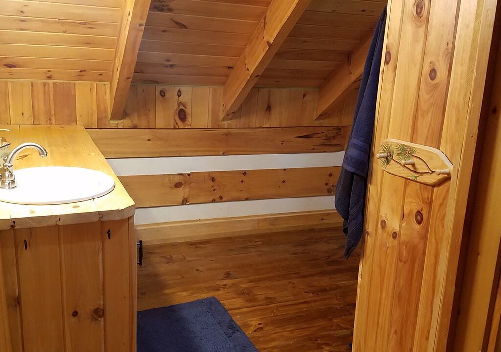 Photo of Bathroom in Logan