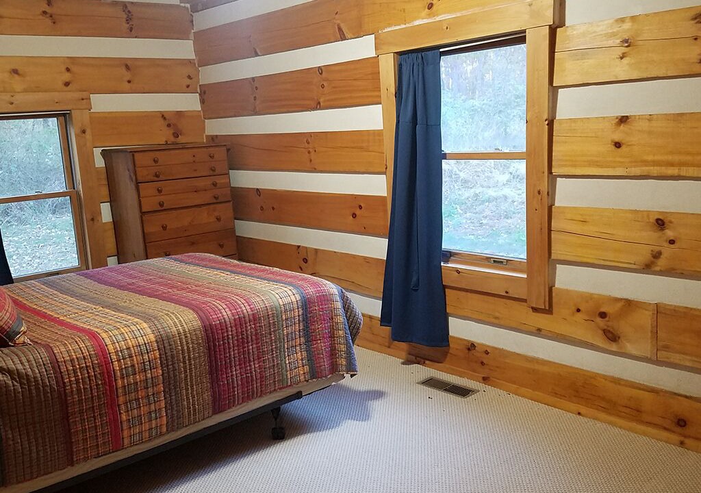 Photo of Bedroom in Logan