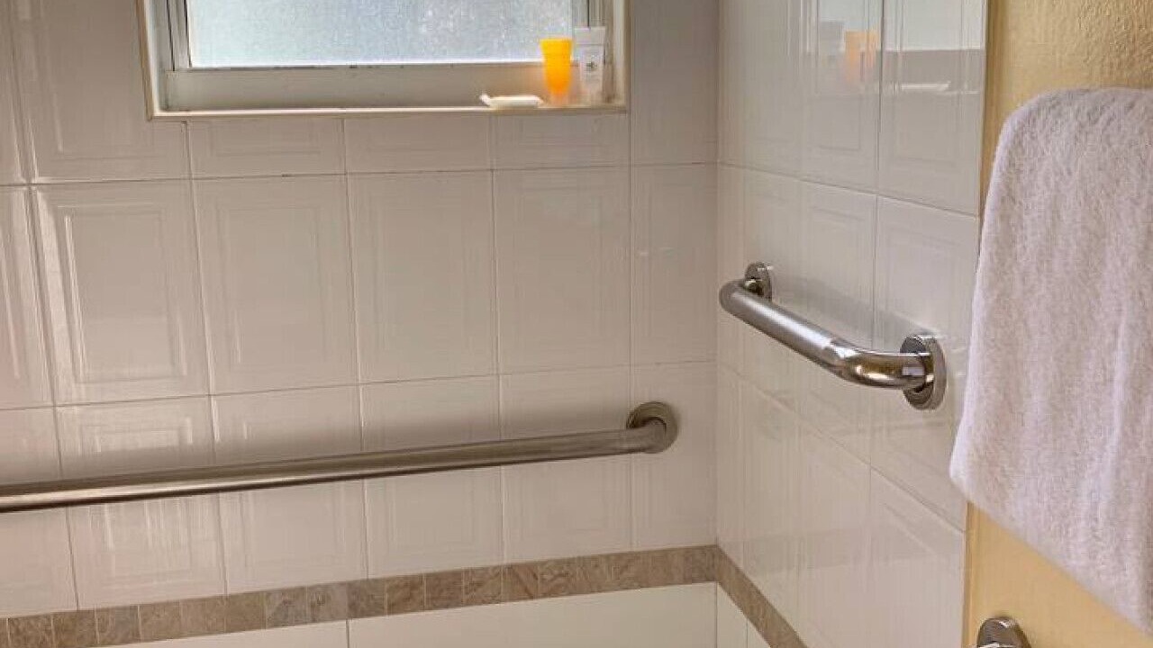 Photo of Bathroom in West Bay