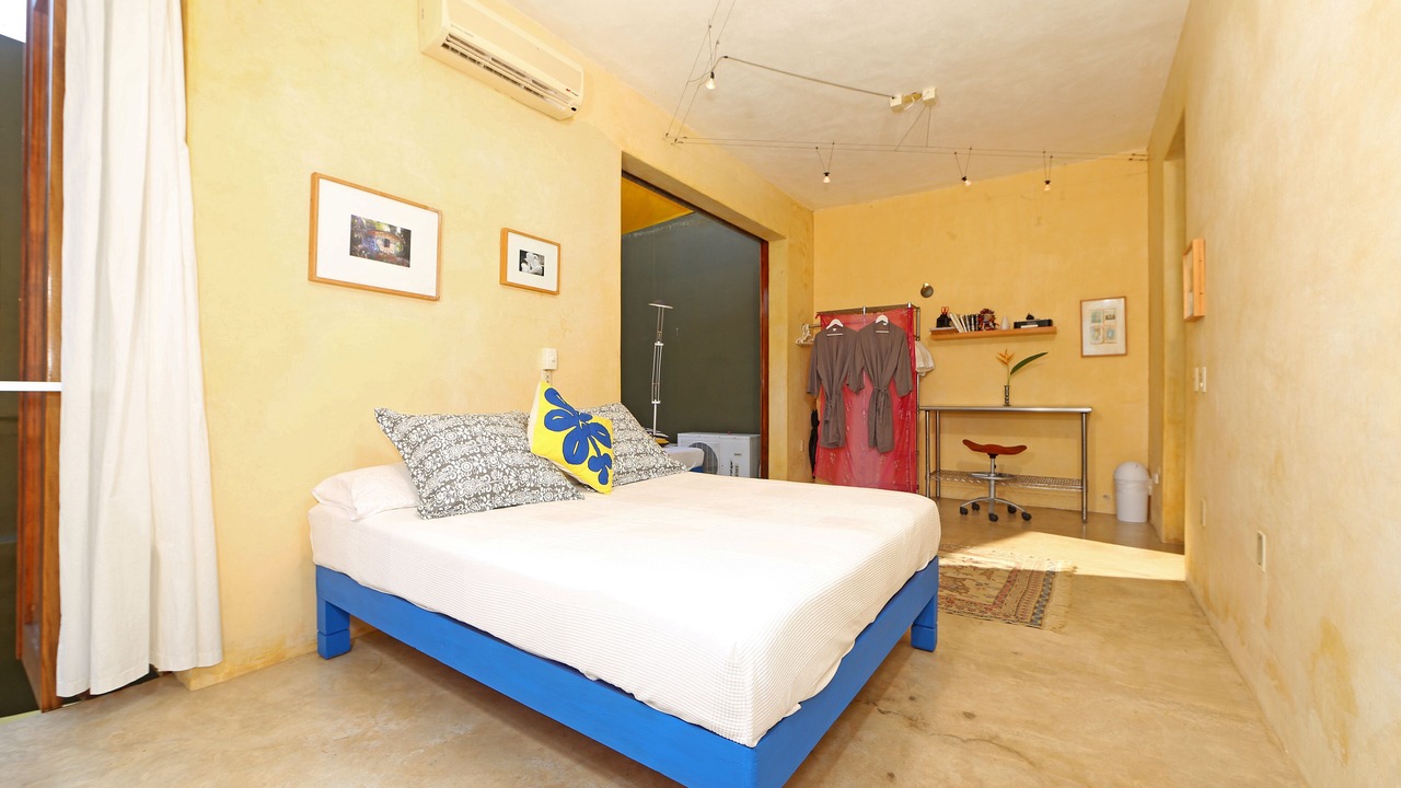Photo of Bedroom in North End
