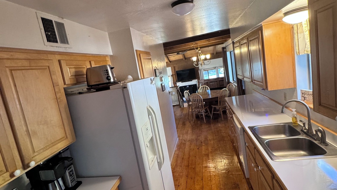 Photo of Kitchen in Munds Park