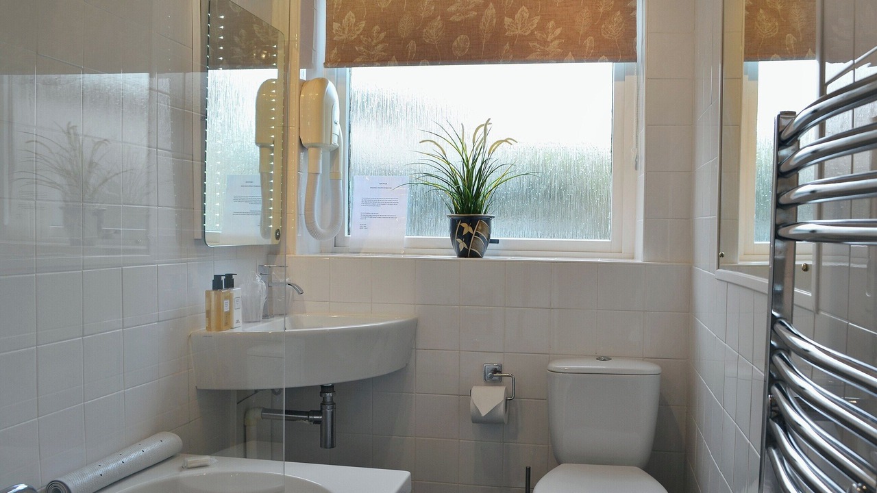 Photo of Bathroom in Norham