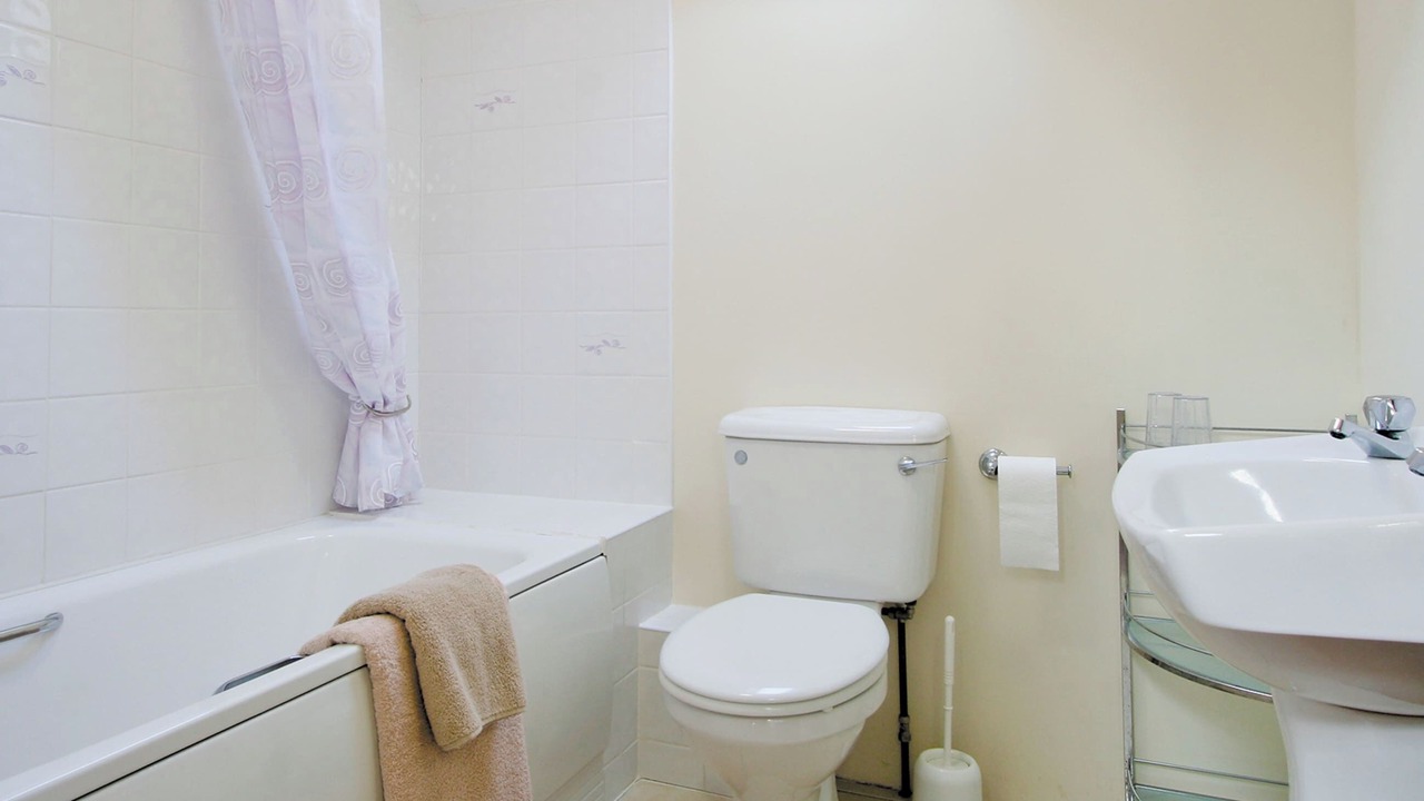 Photo of Bathroom in Helston