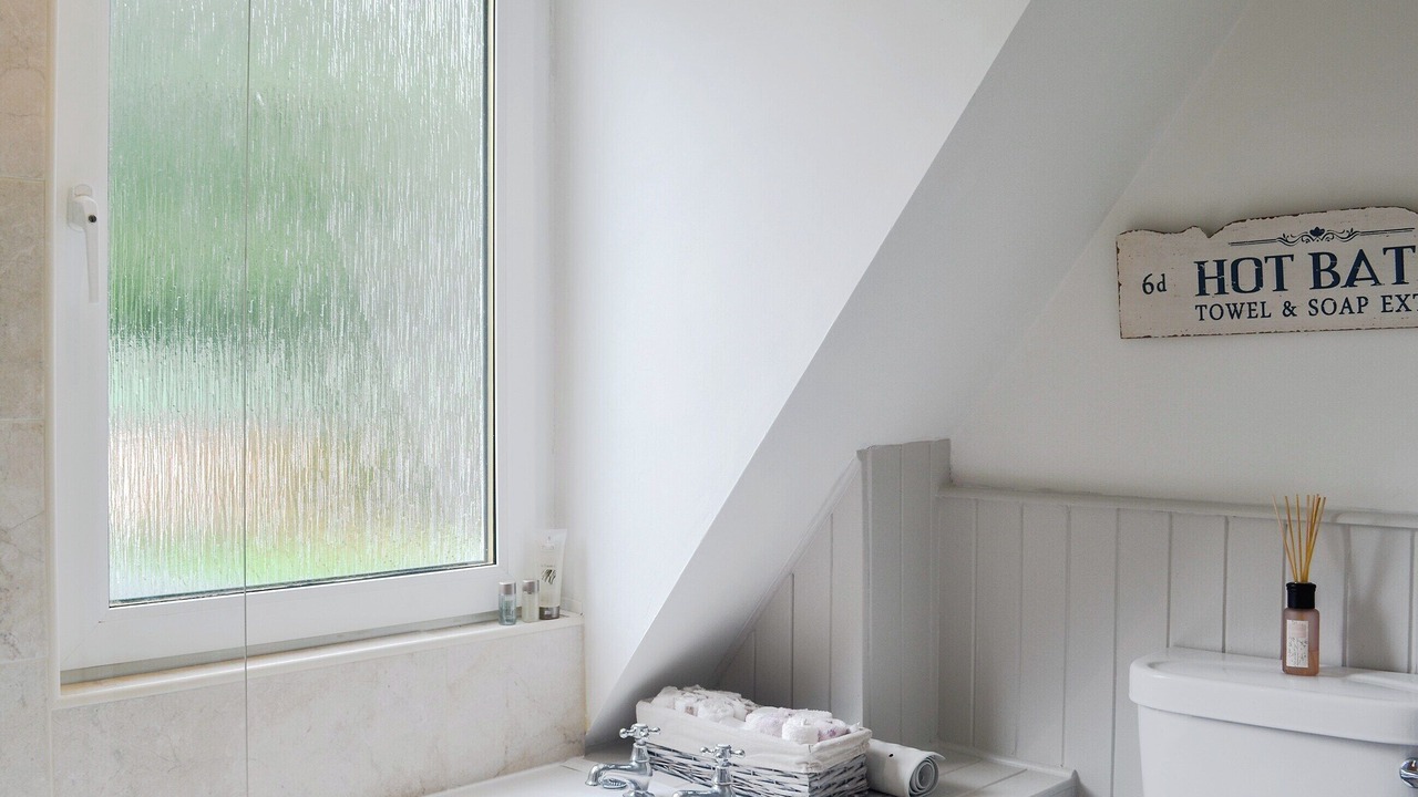 Photo of Bathroom in Kilmun