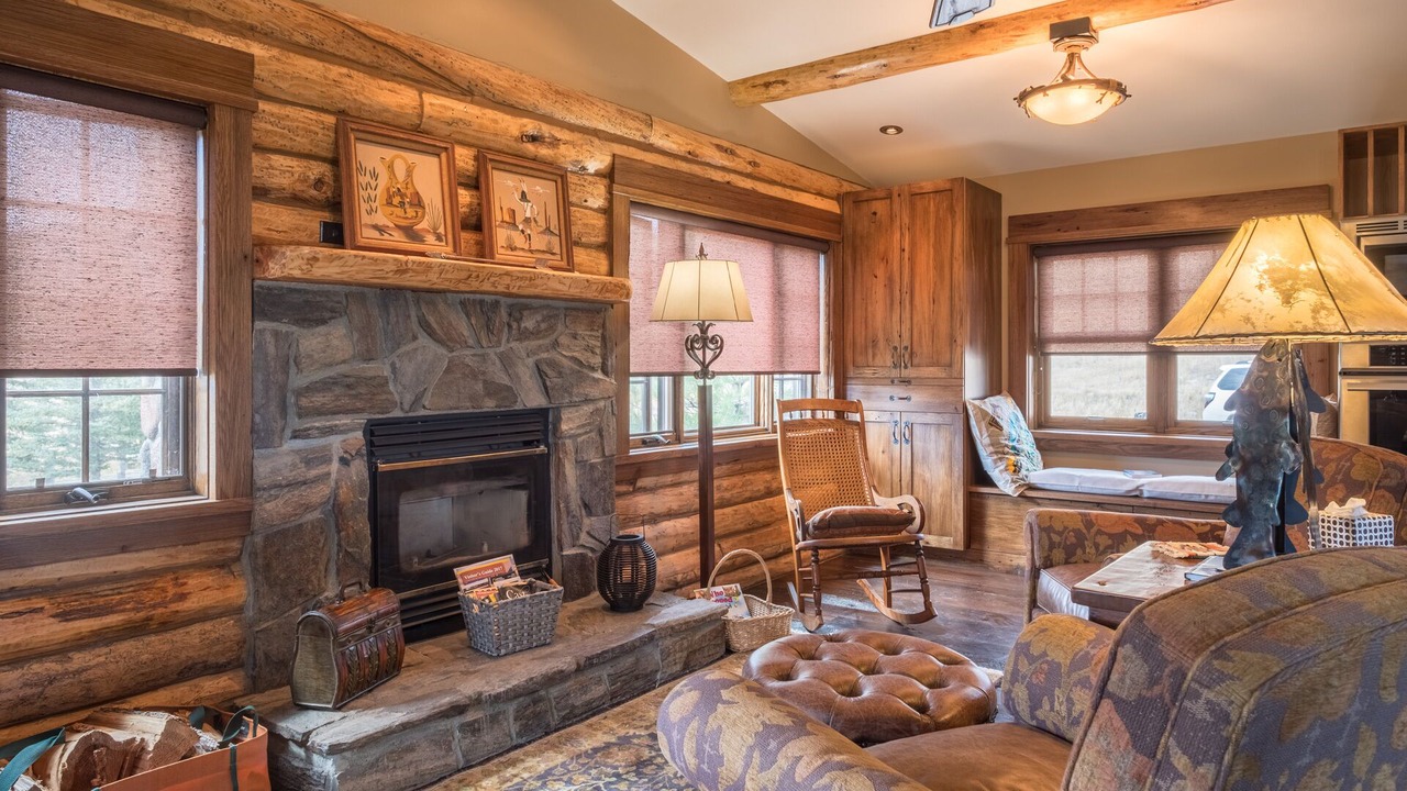 Photo of Livingroom in Emigrant