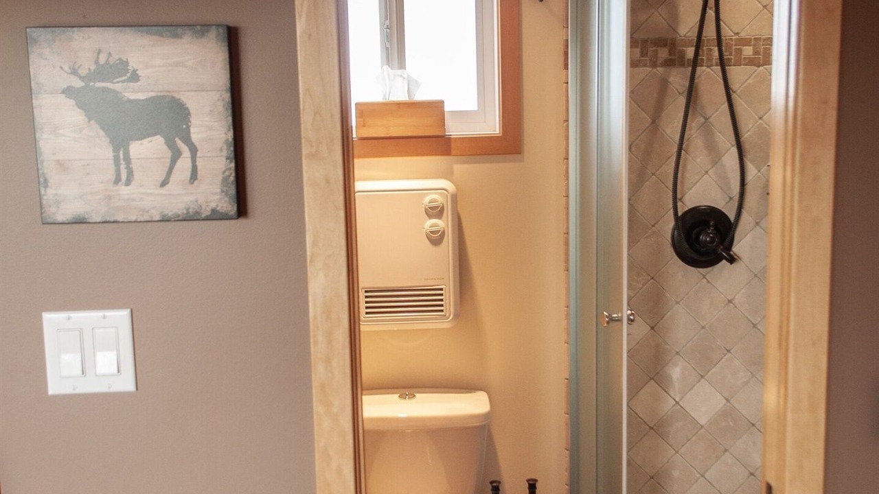 Photo of Bathroom in Fort Macleod