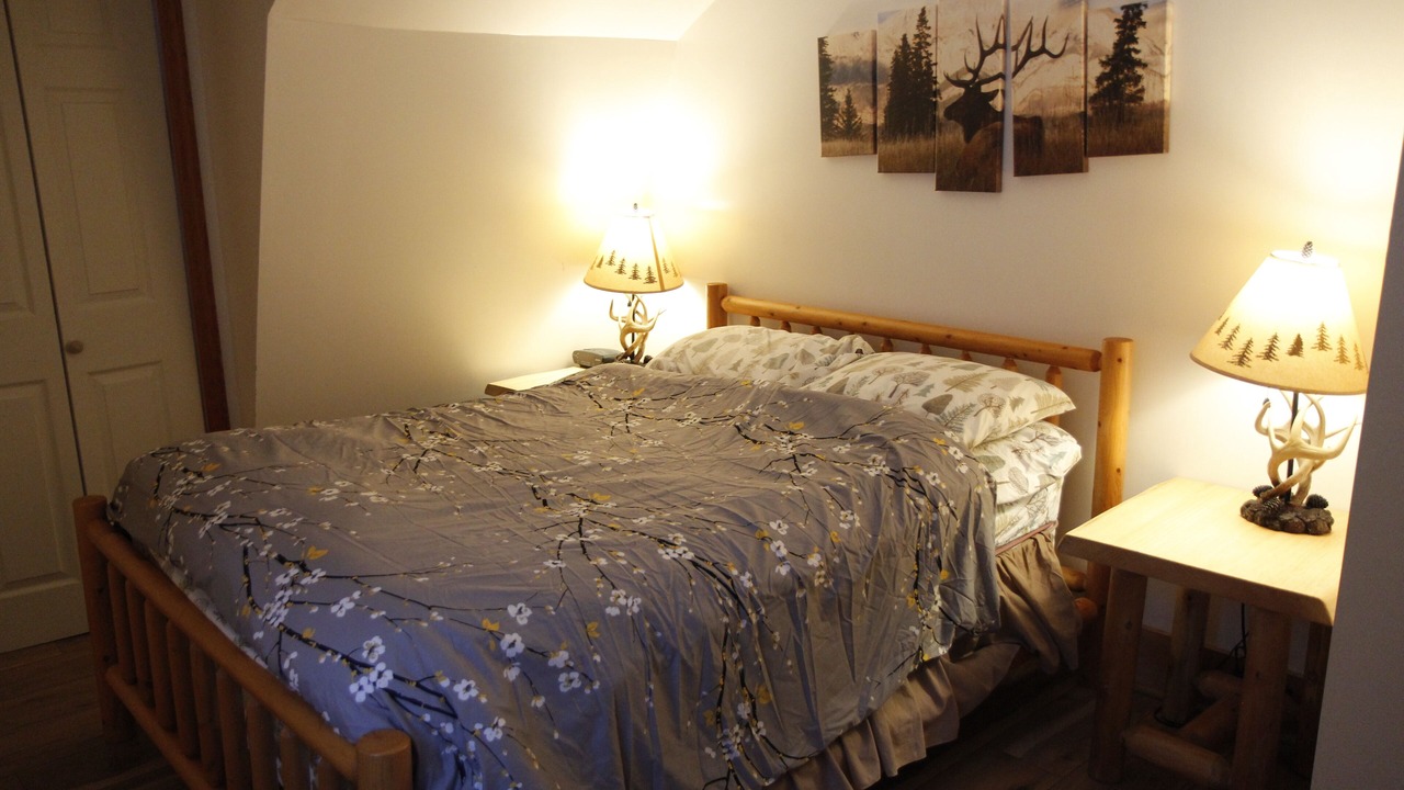 Photo of Bedroom in Saranac Lake