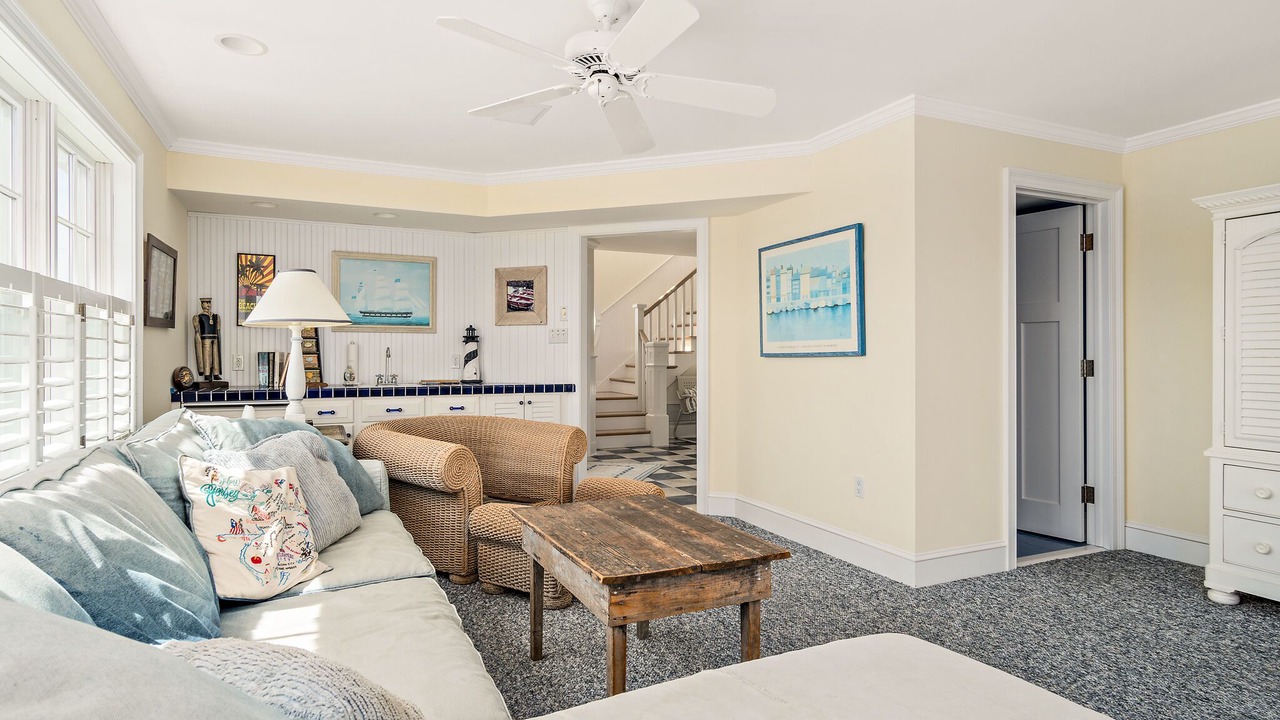Photo of Livingroom in Avalon