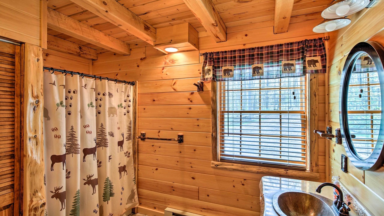 Photo of Bathroom in Glenfield