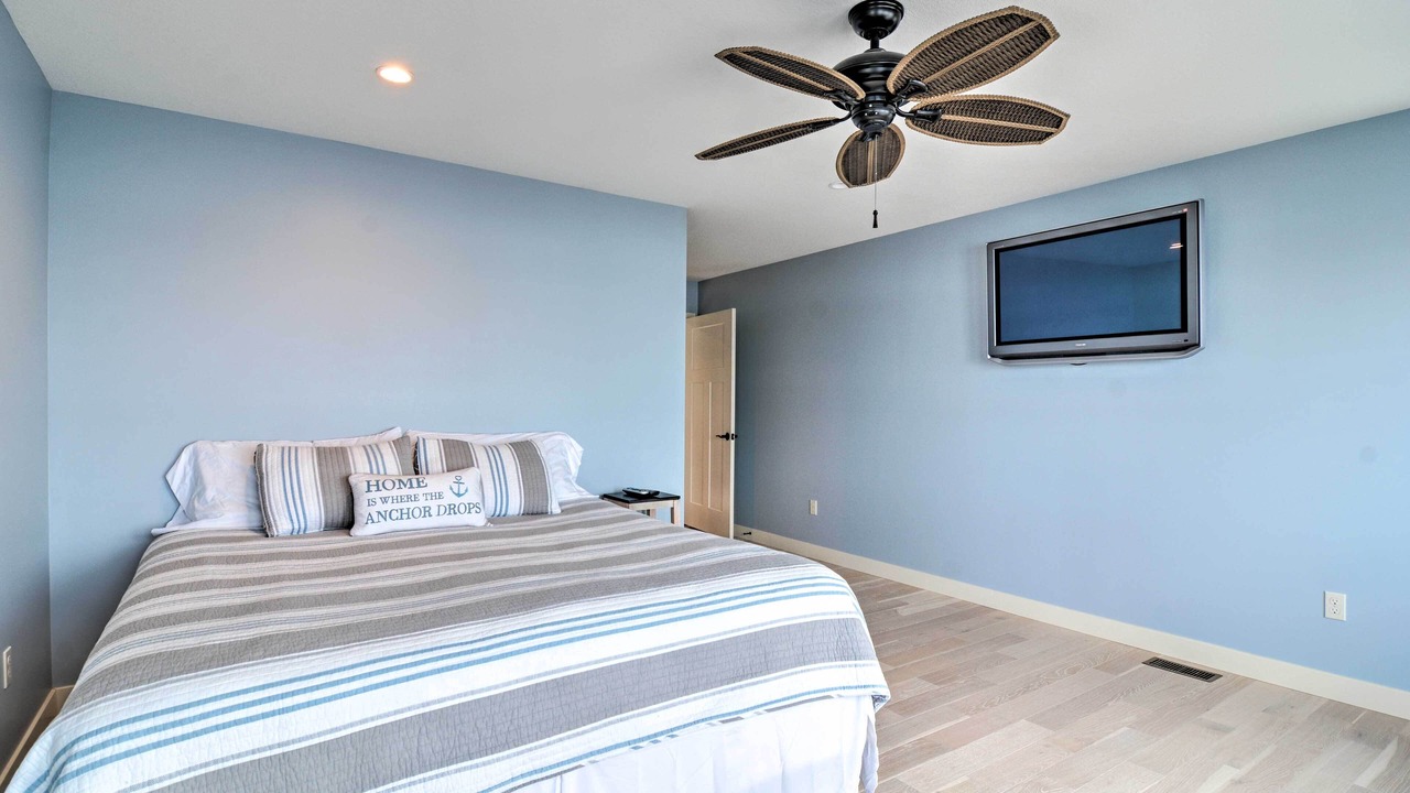 Photo of Bedroom in Cadillac