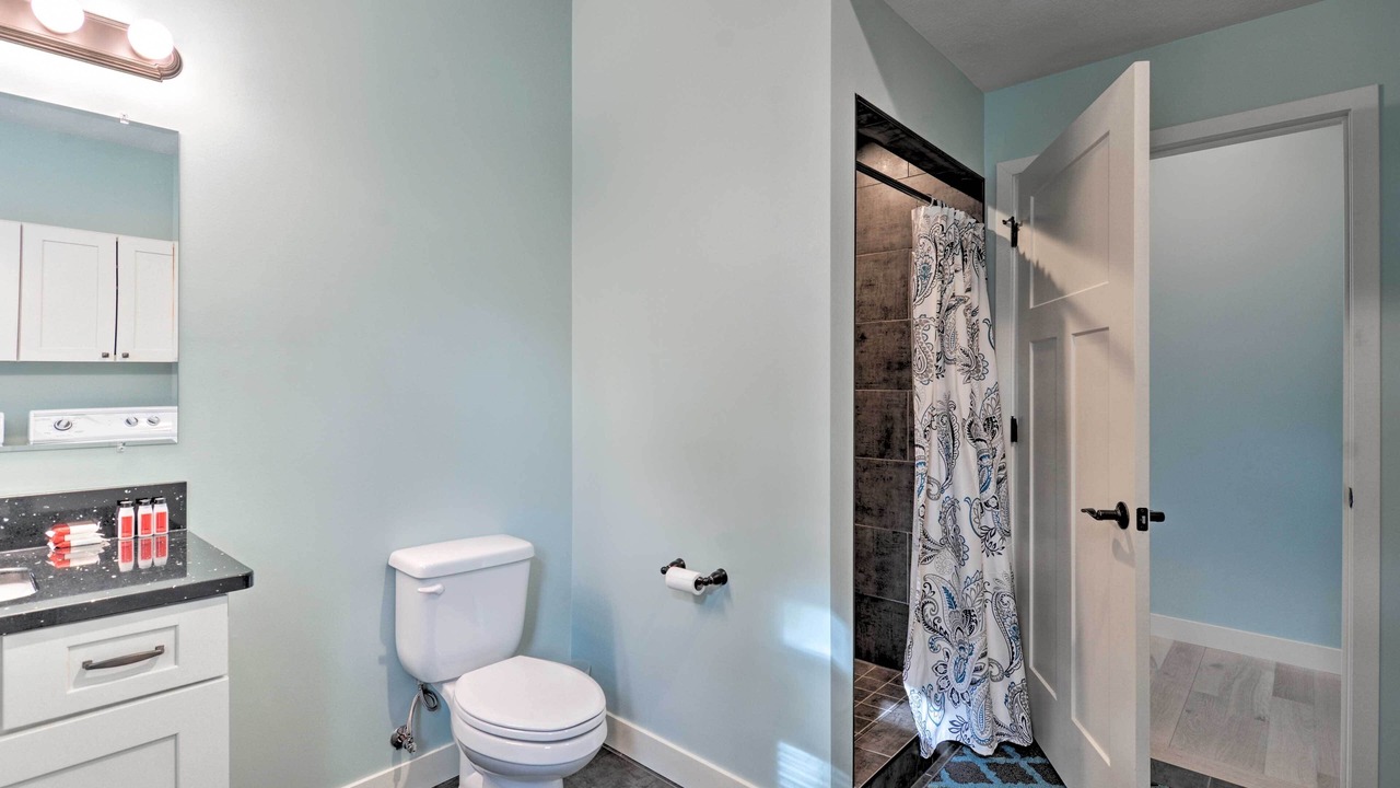 Photo of Bathroom in Cadillac