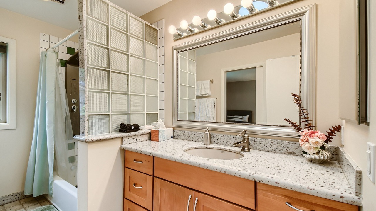 Photo of Bathroom in North Gresham