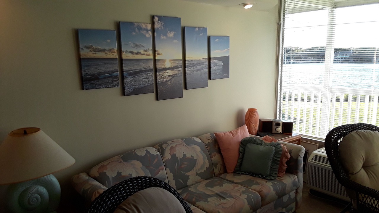 Photo of Livingroom in Atlantic Beach