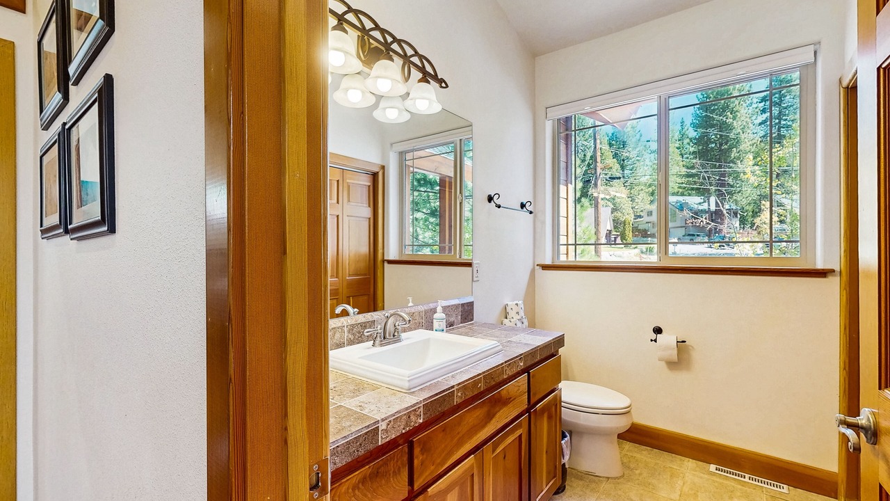 Photo of Bathroom in Montgomery Estates
