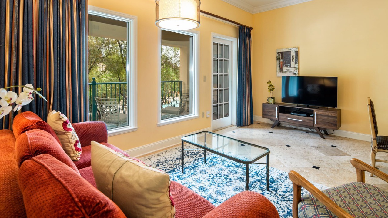 Photo of Livingroom in Lake Las Vegas