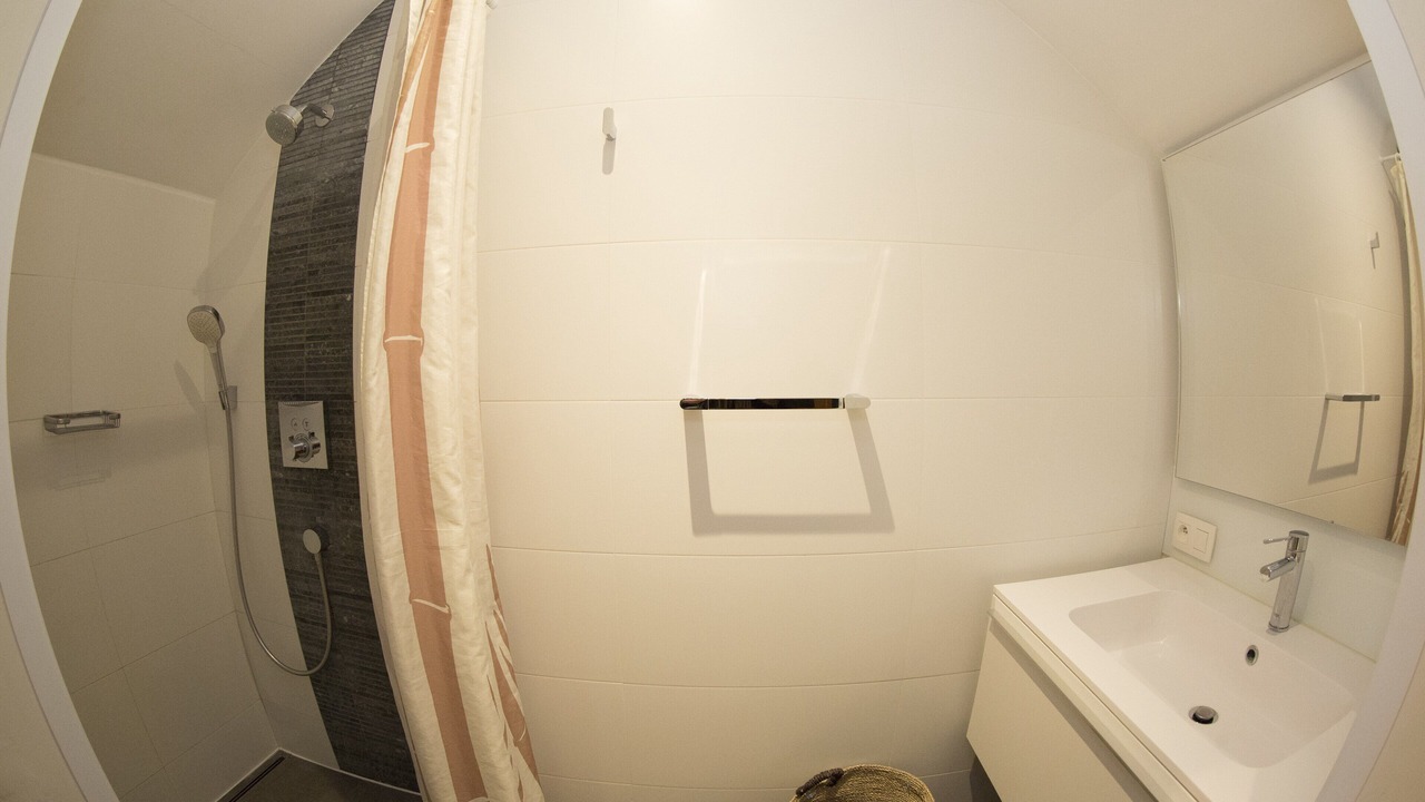 Photo of Bathroom in Laneffe