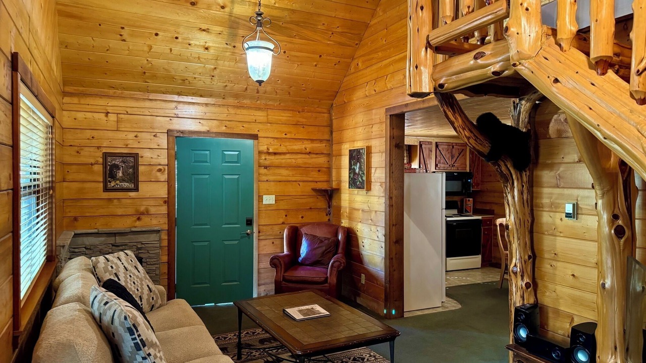 Photo of Livingroom in Eureka Springs