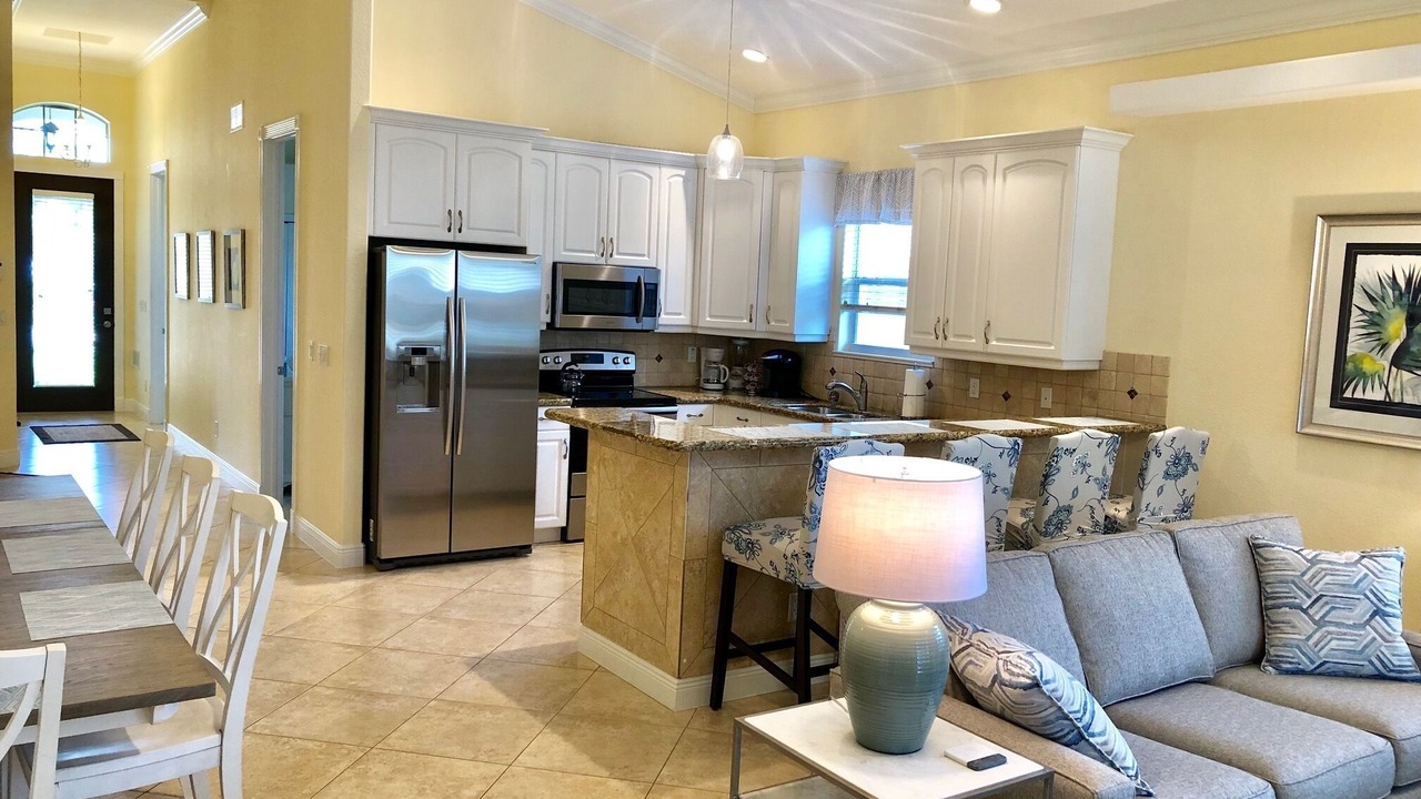 Photo of Livingroom in Naples Park