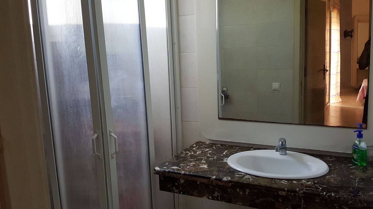 Photo of Bathroom in Branes