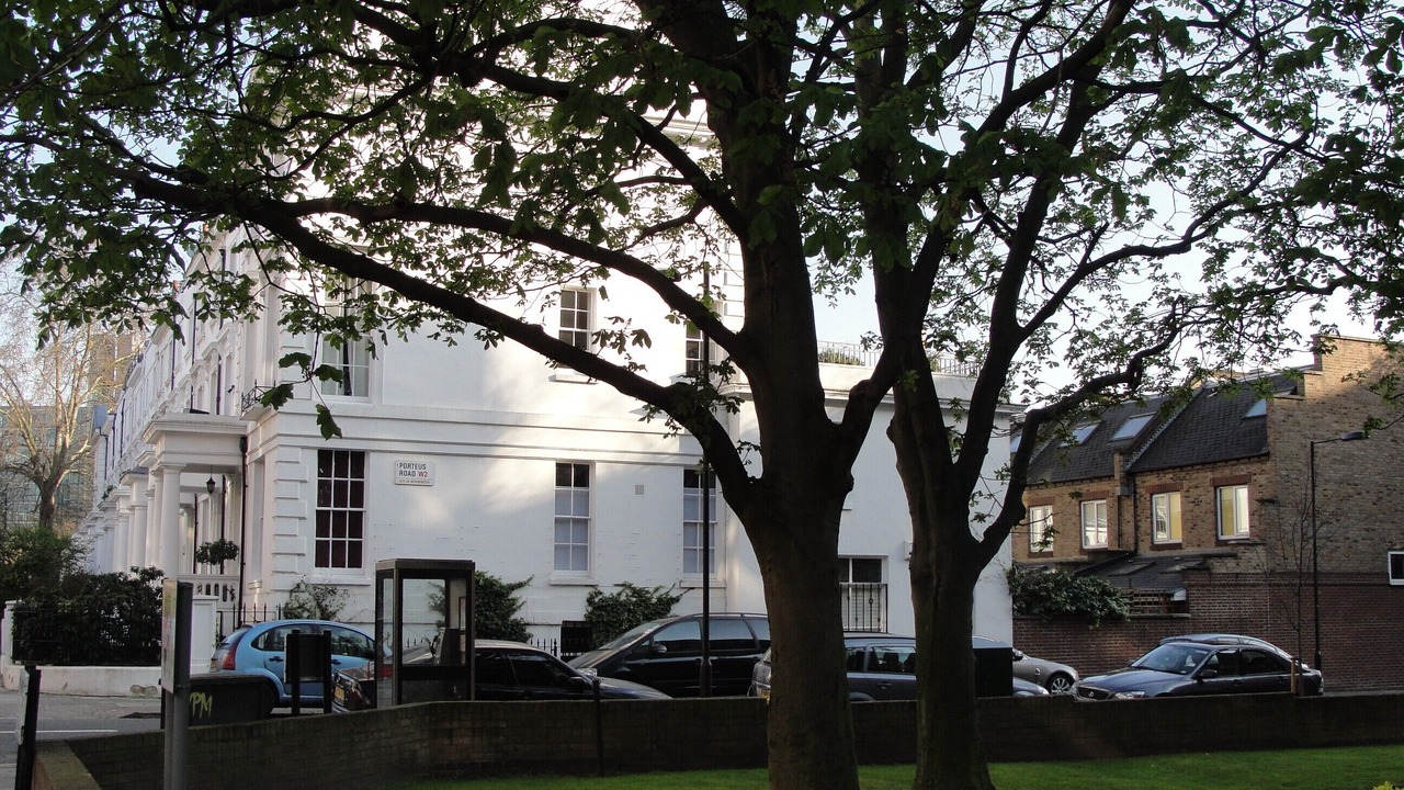 Photo of Others in Paddington