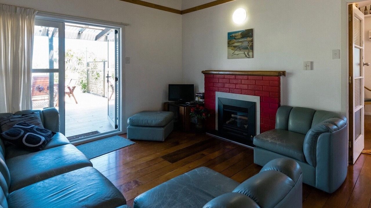 Photo of Livingroom in Oneroa