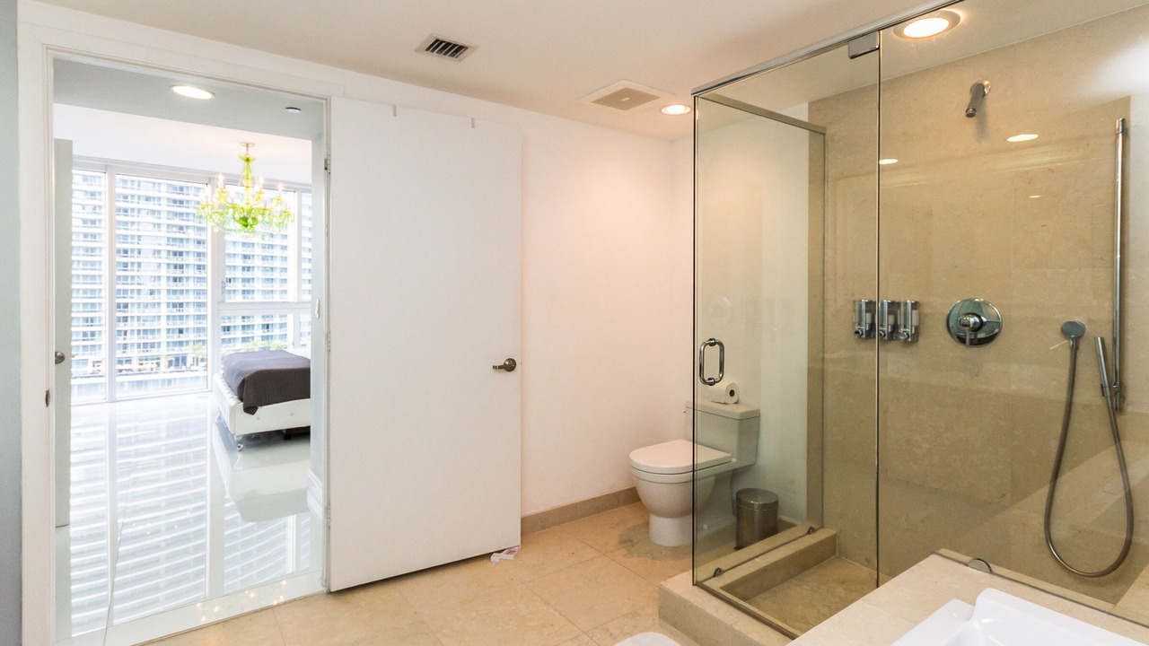 Photo of Bathroom in Downtown Miami