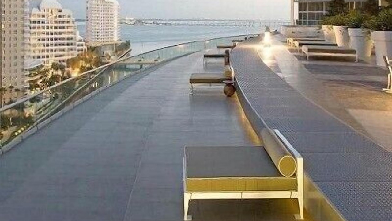 Photo of Others in Downtown Miami