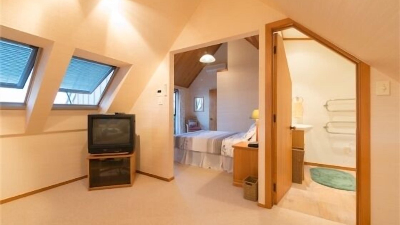 Photo of Bedroom in Russell