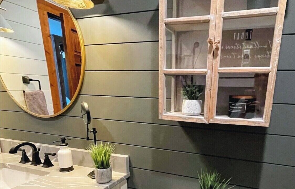 Photo of Bathroom in Arnolds Park