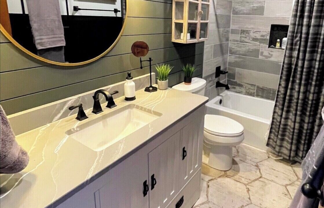 Photo of Bathroom in Arnolds Park