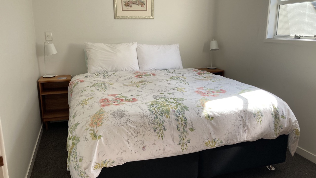 Photo of Bedroom in Russell