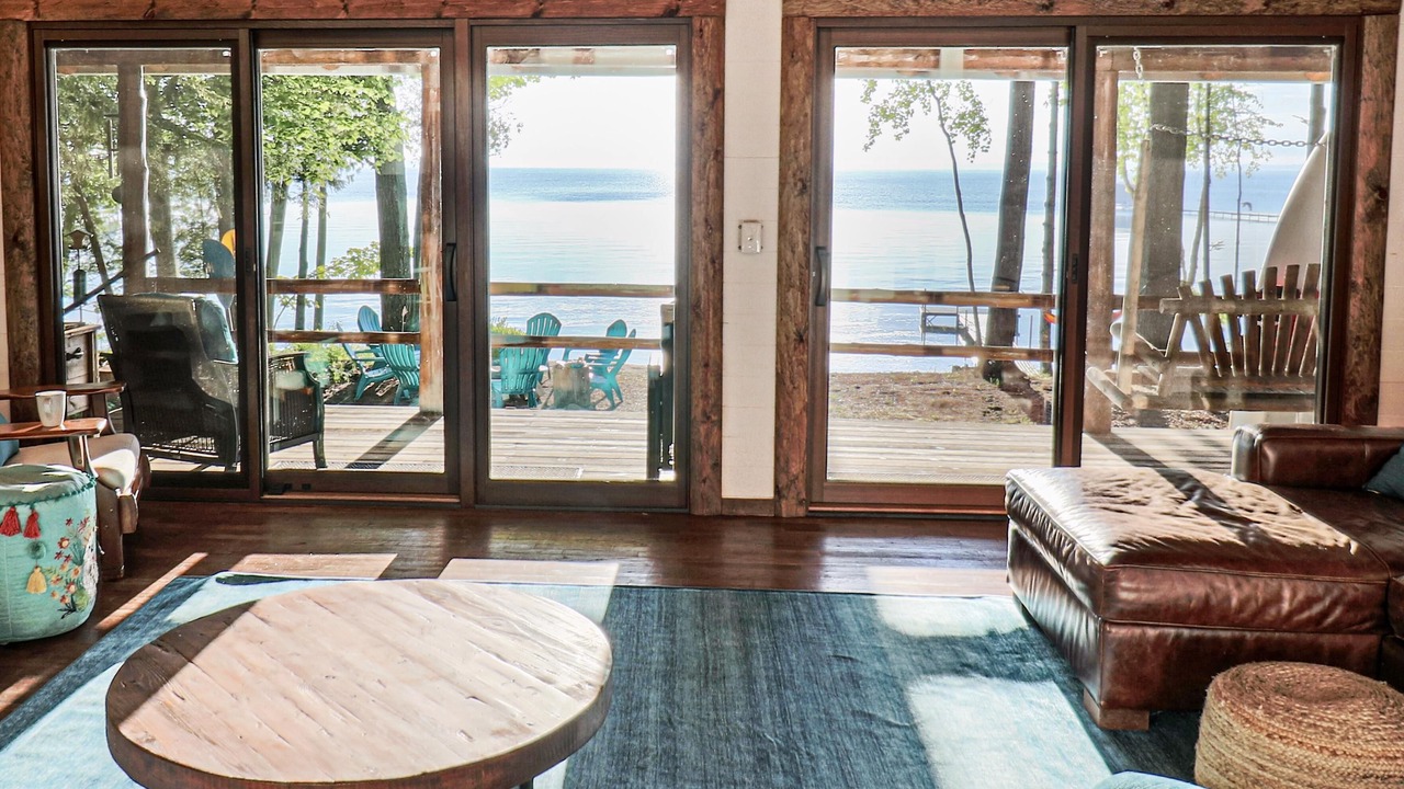 Photo of Livingroom in Northport