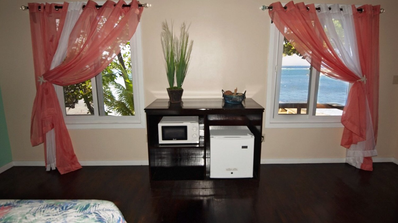 Photo of Kitchen in Antoneys Cay